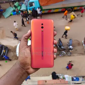Oppo Reno 256 GB Red