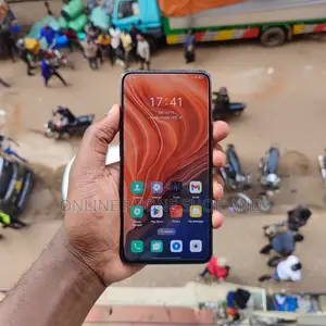 Oppo Reno 256 GB Red