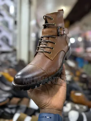 Clarcks Premium Leather Cap-Toe Ankle Boots Brown Shoe