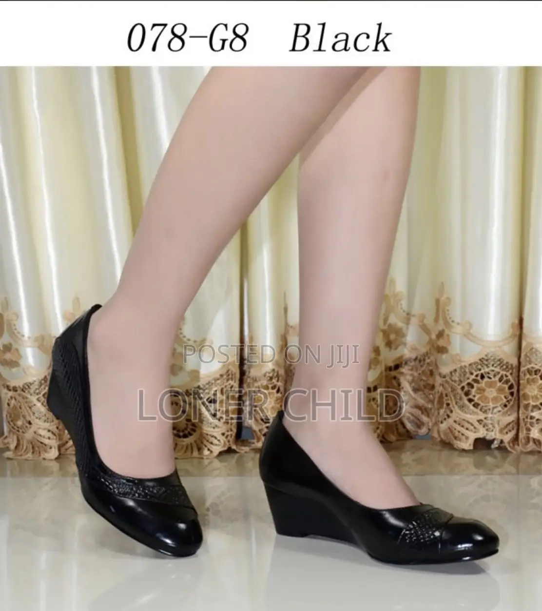 Women's Black Patent Leather Textured Wedge Pump