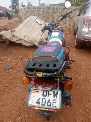 Bajaj CT 125X 2023 Red