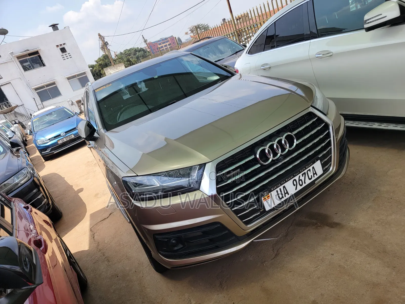 Audi Q7 2022 Gray