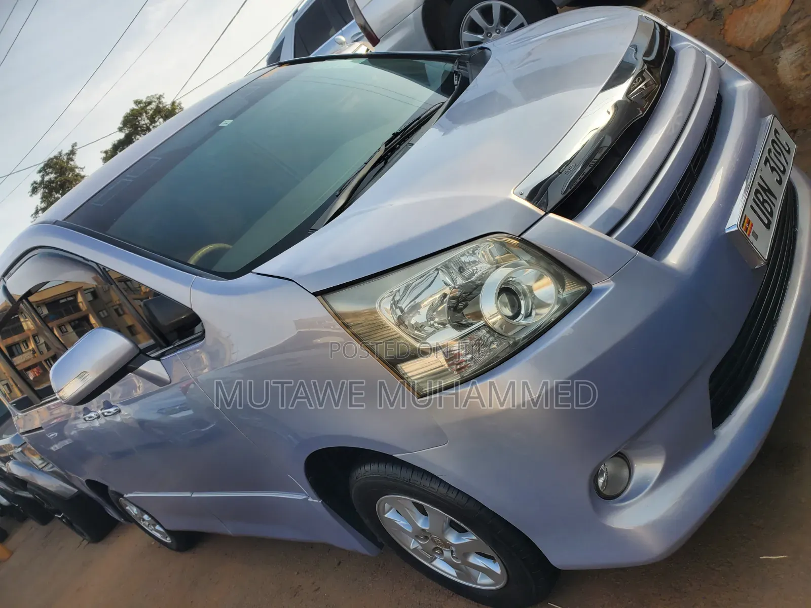 Toyota Noah 2010 Blue