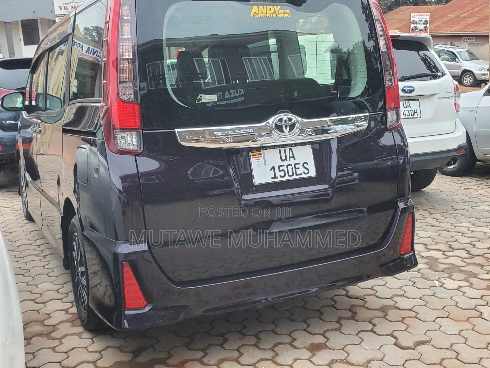 Toyota Noah 2014 Black