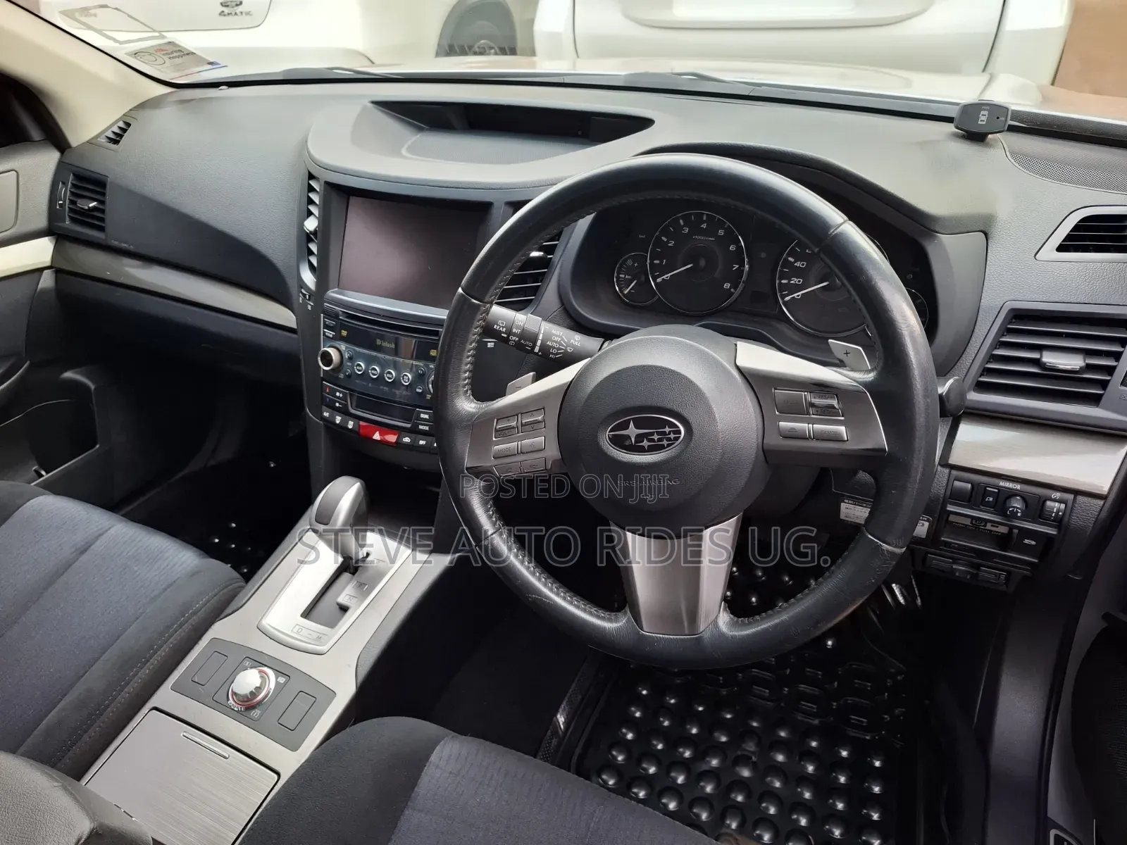 Subaru Outback 2011 Silver