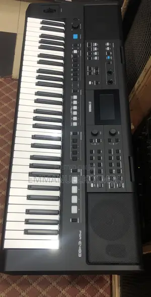 Yamaha PSR E 483 Keyboard