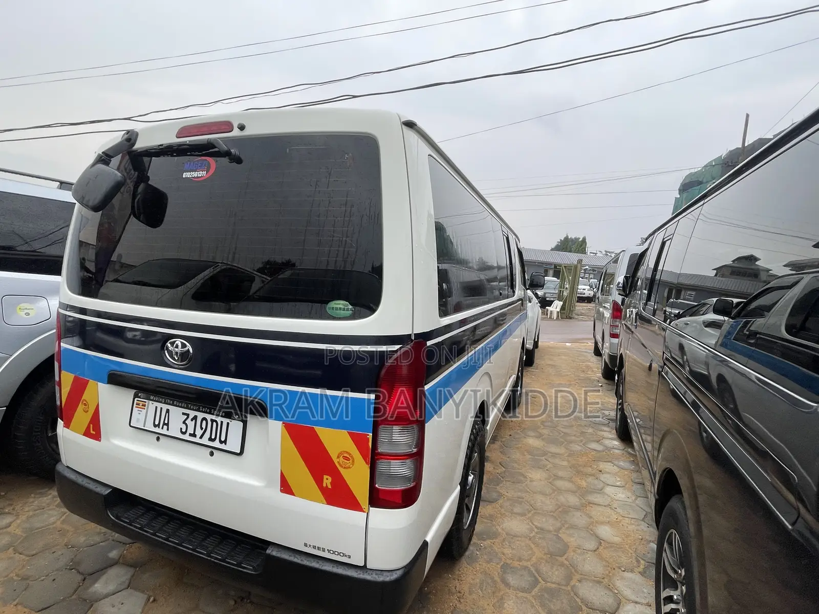 Toyota HiAce 2015 White