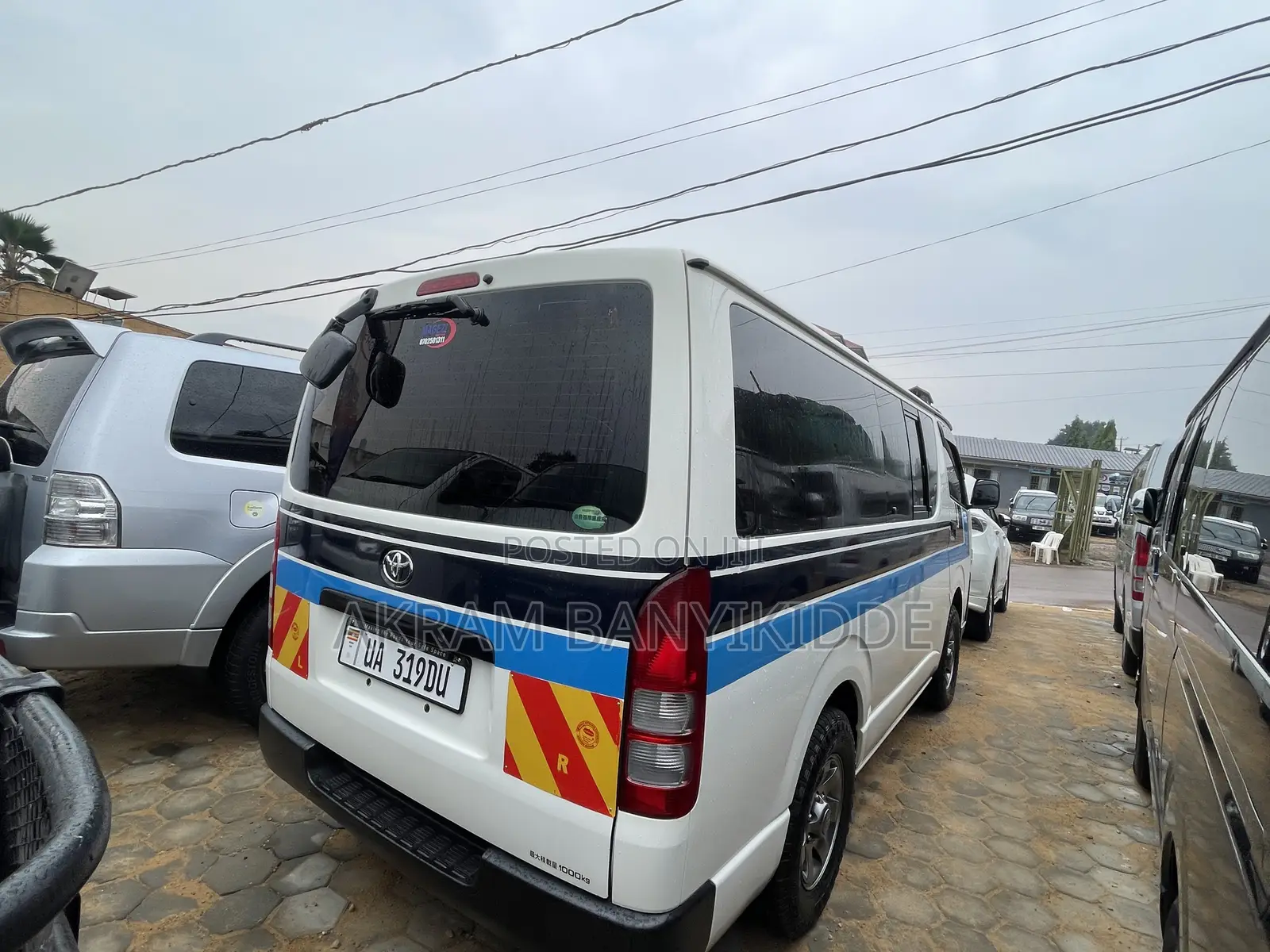 Toyota HiAce 2015 White