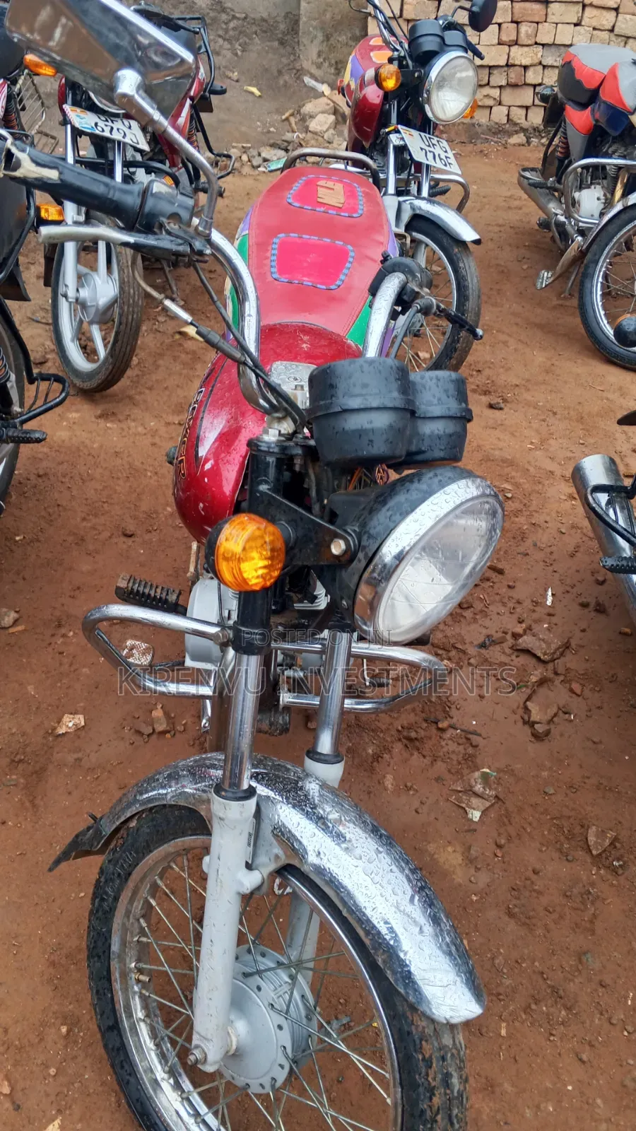 Bajaj Boxer 100 2018 Red