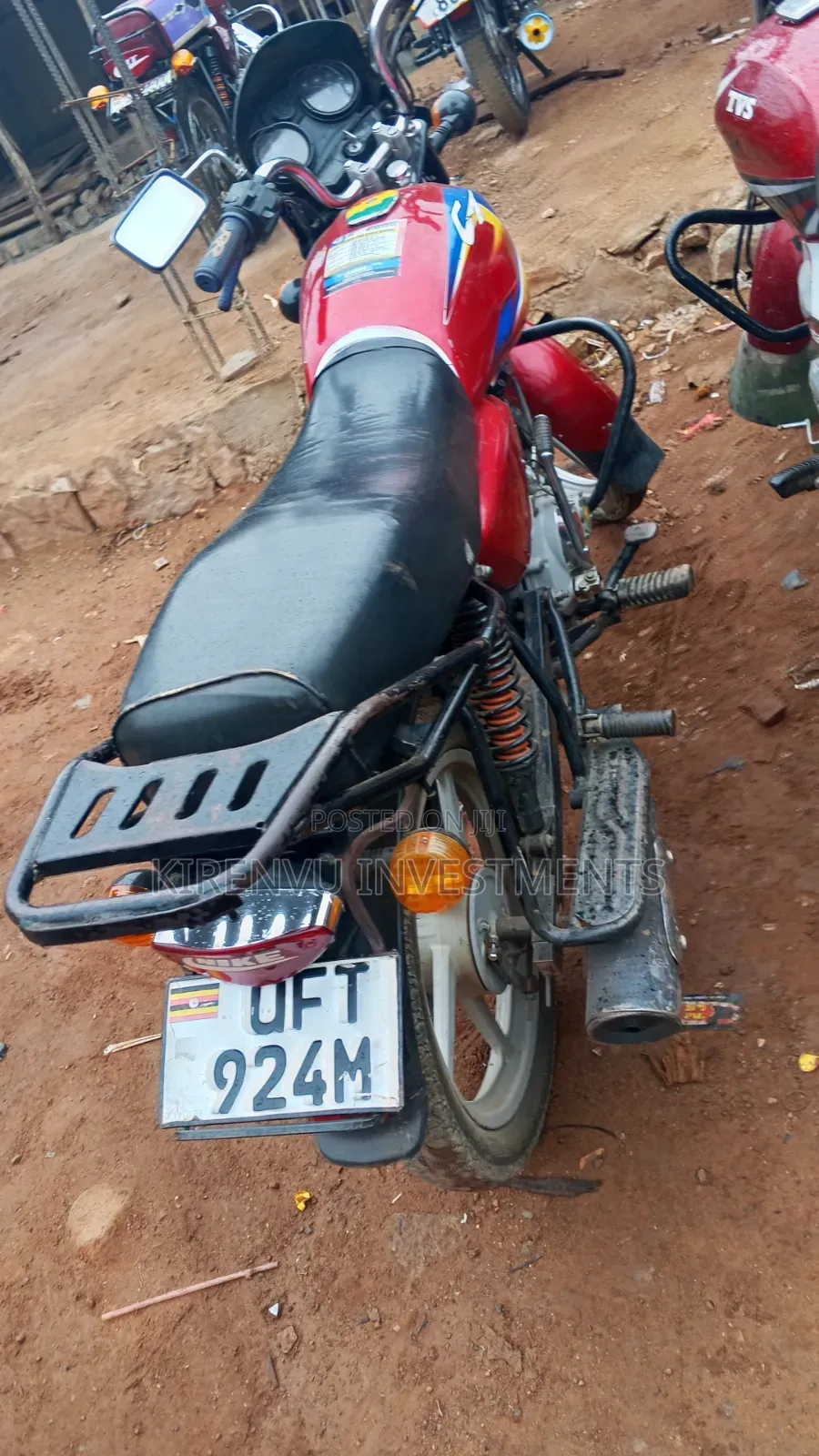 Bajaj CT 125X 2020 Red