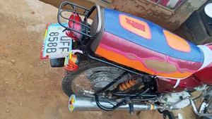 Bajaj Boxer 100 2018 Red