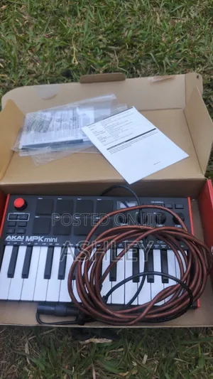 Akai Mini Controller