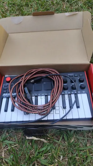 Akai Mini Controller