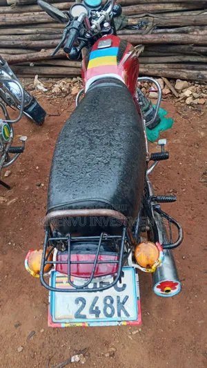 Bajaj Boxer 100 2019 Red