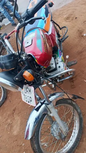 Bajaj Boxer 100 2018 Red