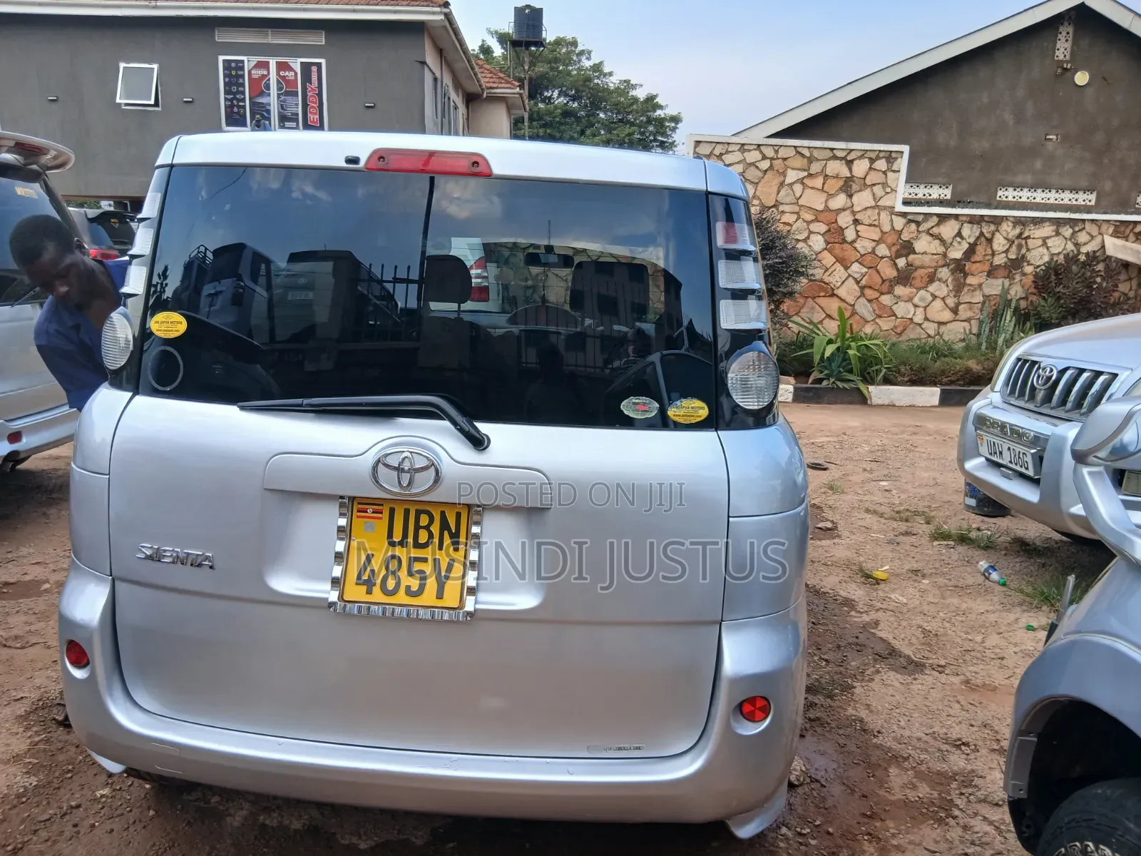 Toyota Sienta 2008 Silver