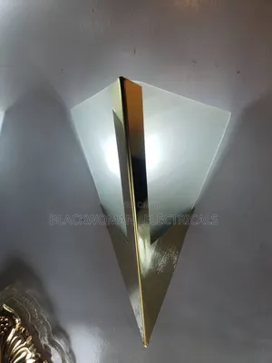 Elegant Triangular Wall Lights With Bulb Provision