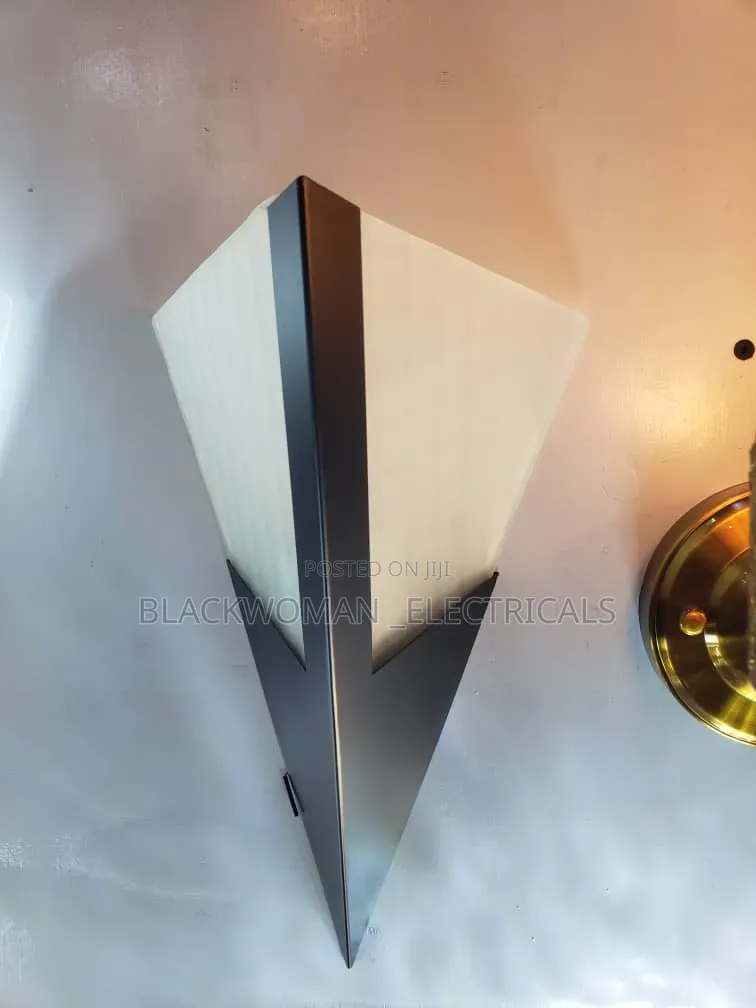 Elegant Triangular Wall Lights With Bulb Provision