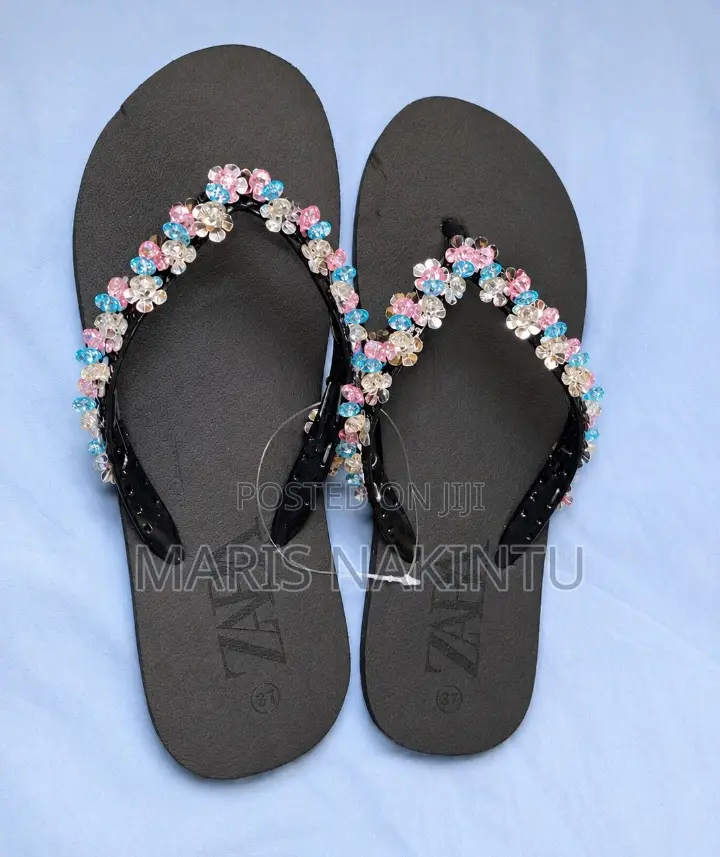 Zara Sandles