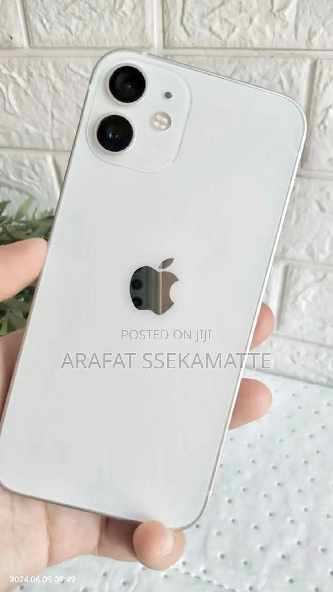 Apple iPhone 12 64 GB White