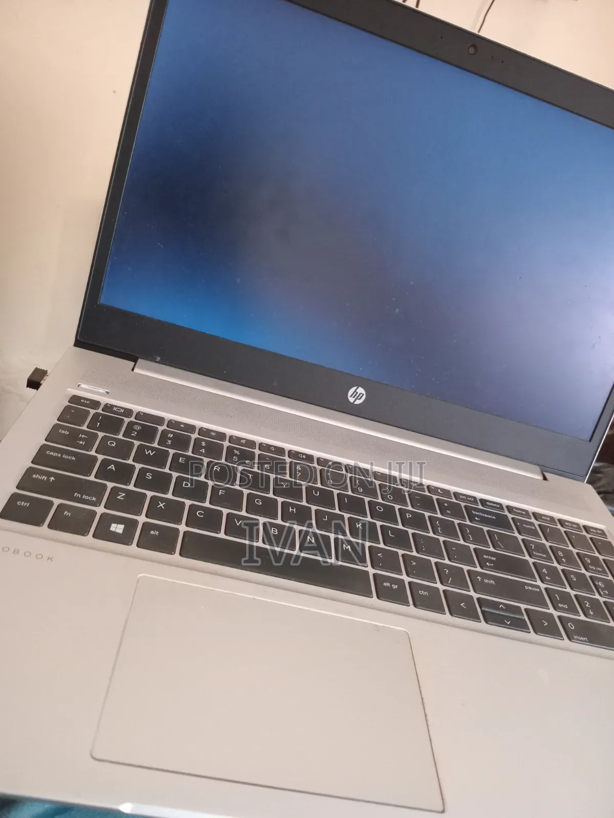 Laptop HP ProBook 450 G6 4GB Intel Core i5 HDD+SSD 1T