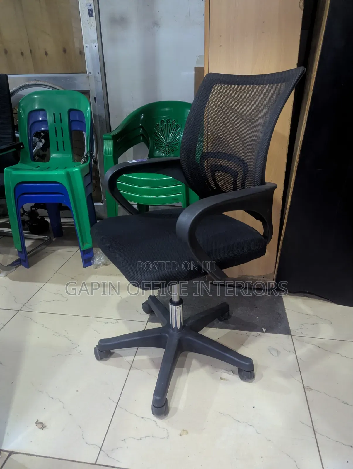 Mesh Adjustable Office Chairs , Price for 1 Piece
