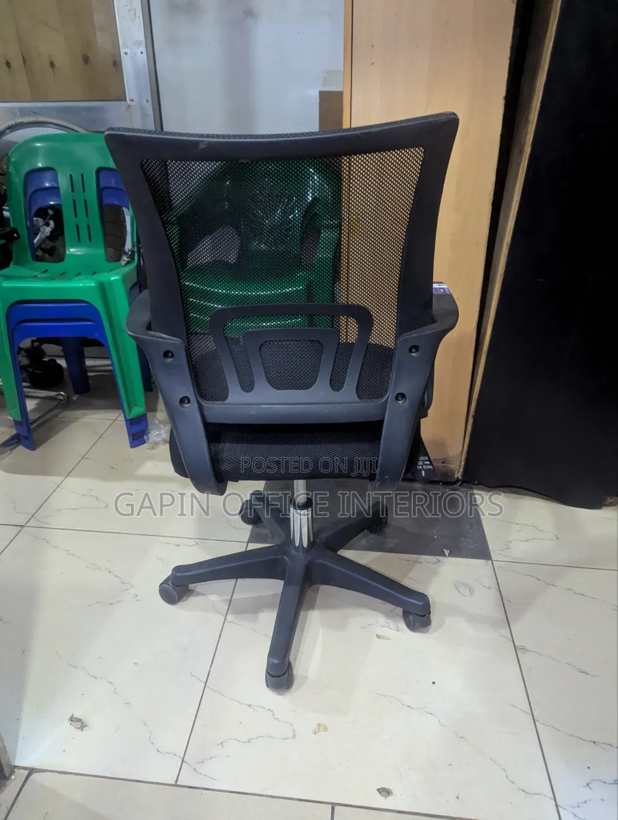 Mesh Adjustable Office Chairs , Price for 1 Piece