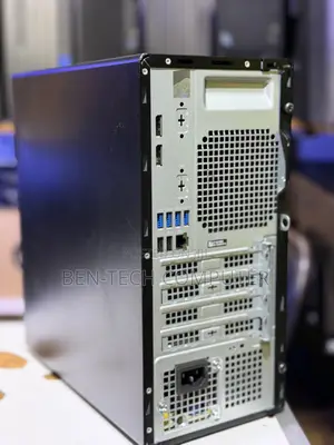 New Desktop Computer Dell Wyse 5000 8GB Intel Core i5 SSD 256GB