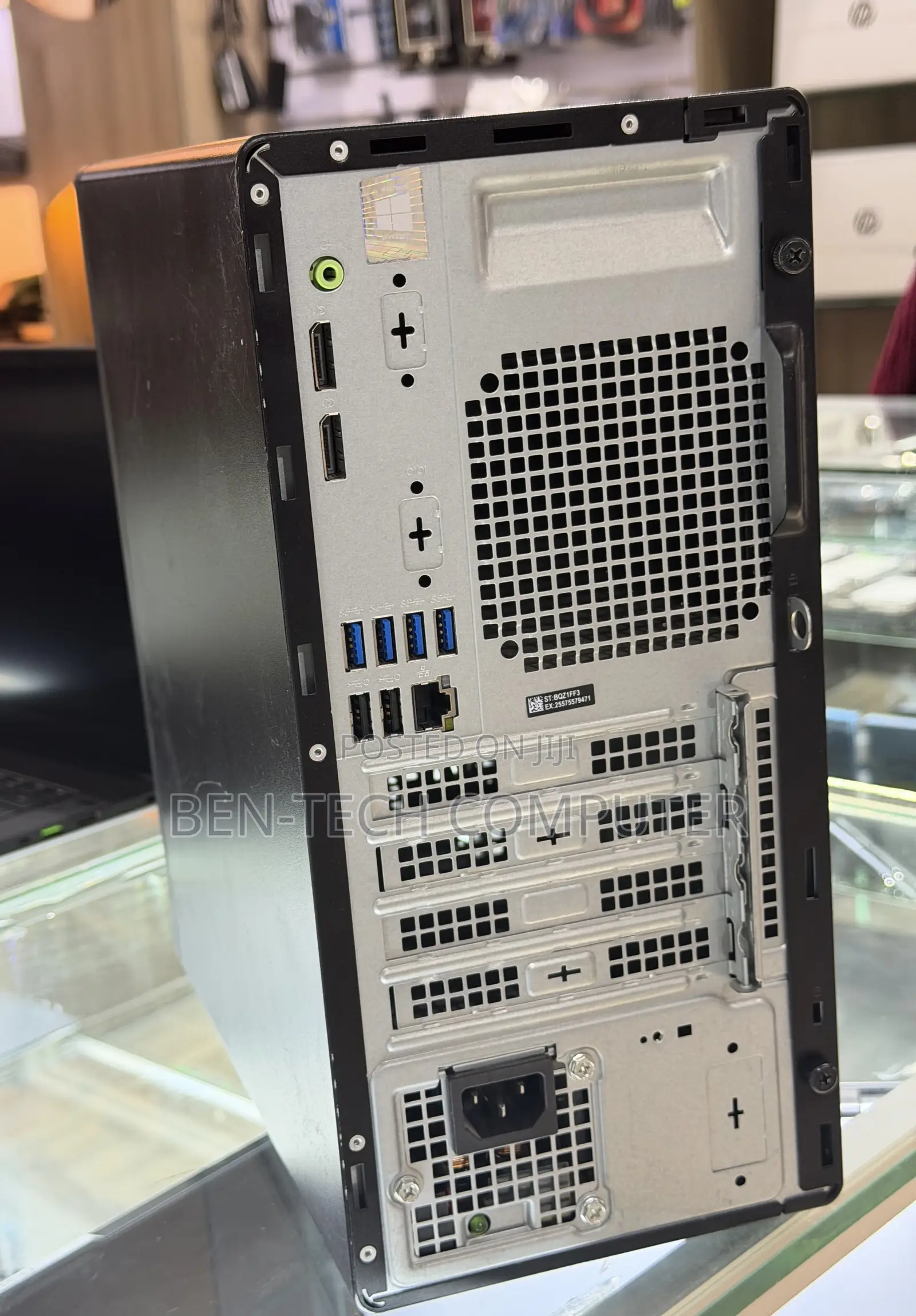 Desktop Computer Dell 8GB Intel Core i5 SSD 256GB