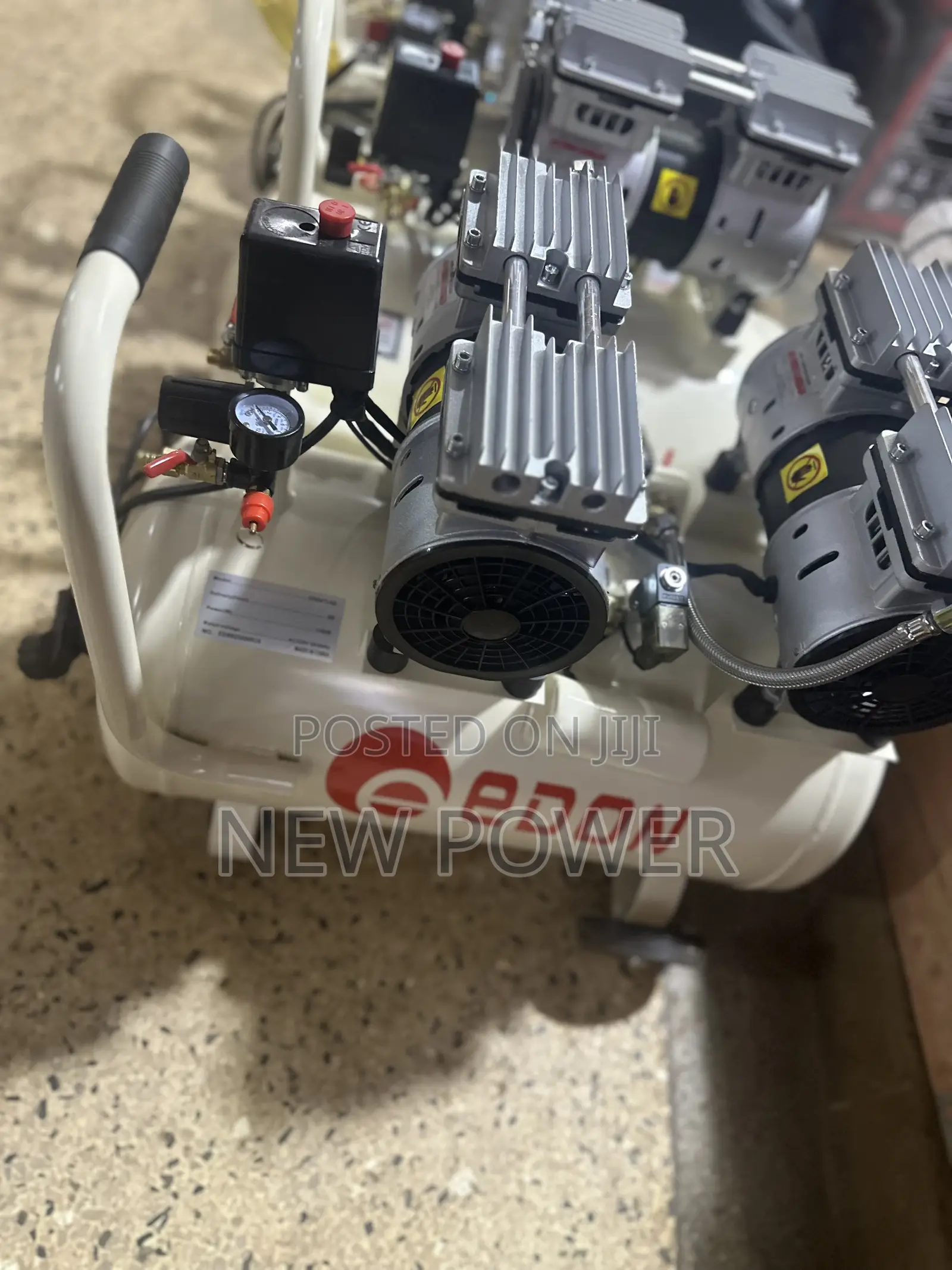 Double Silent 50l Air Compressor