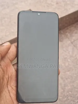 Infinix Hot 10i 64 GB Black