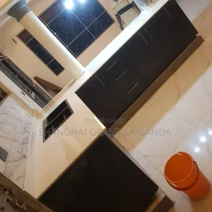 White Marble Countertop Finishing