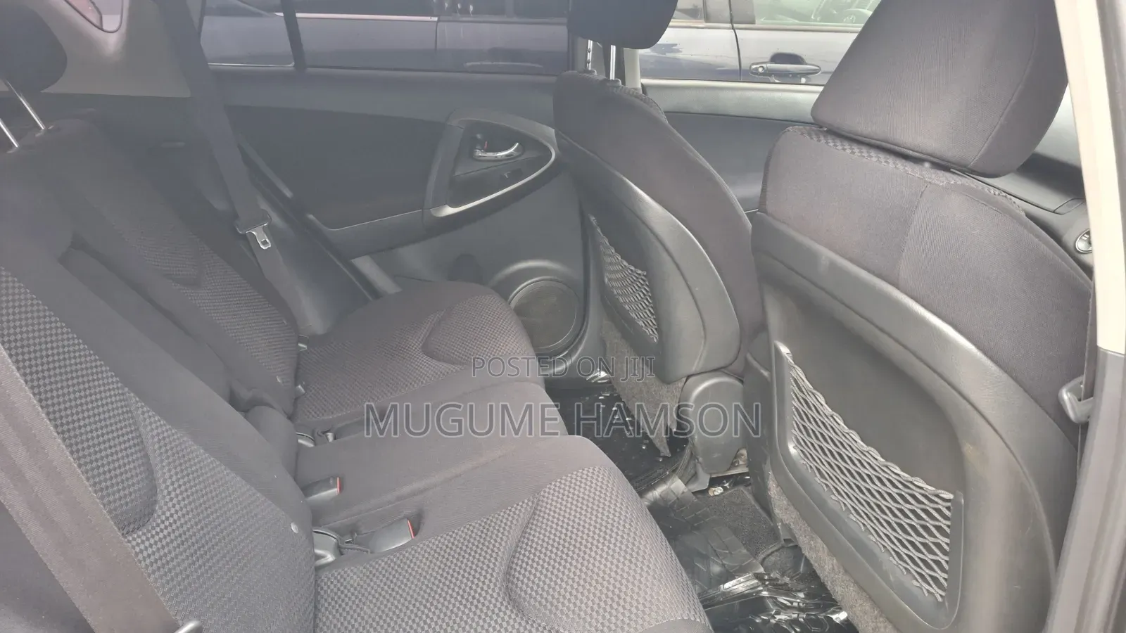 Toyota RAV4 2010 Silver