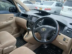 Toyota Corolla Spacio 2005 Silver