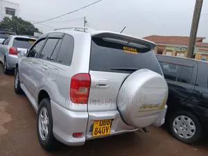 Toyota RAV4 Automatic 2003 Silver