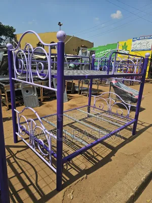 Durable 4 by 6ft Double Metallic Beds With Attractive Designs