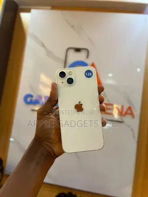 Apple iPhone 13 128 GB