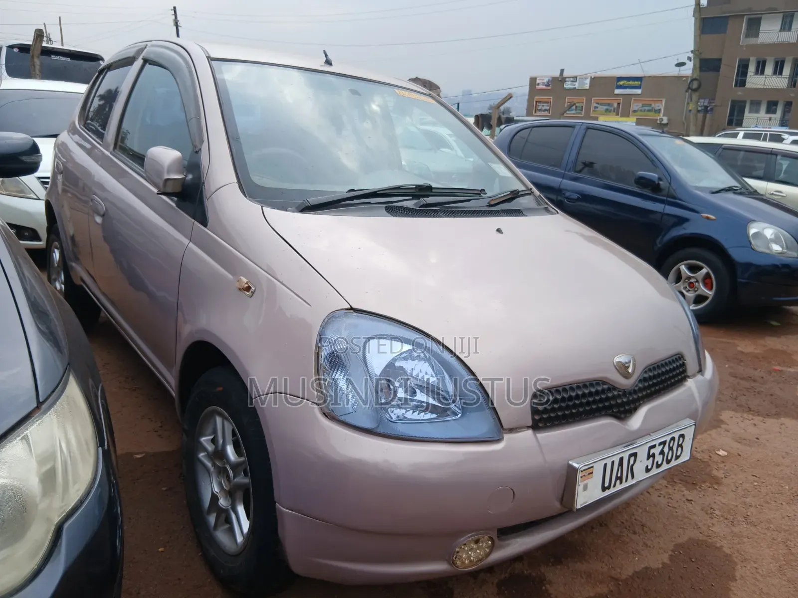 Toyota Vitz 2003 Pink