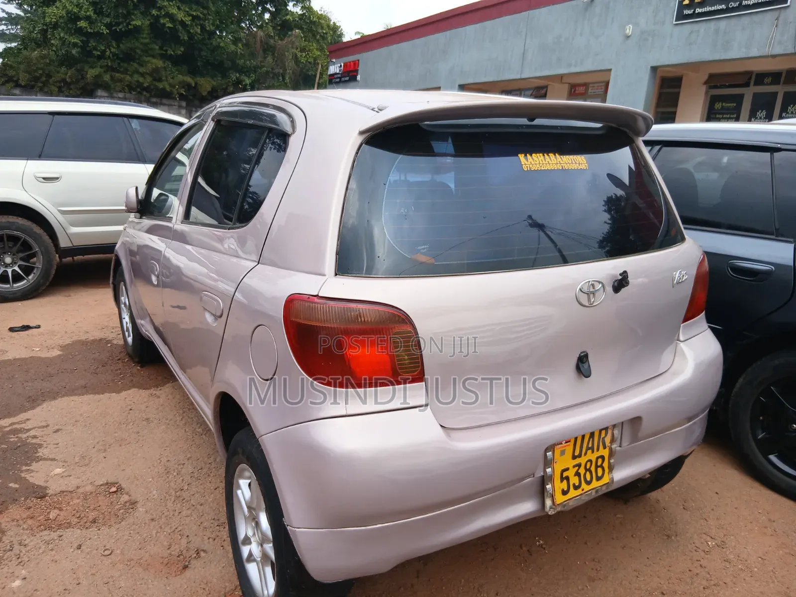Toyota Vitz 2003 Pink