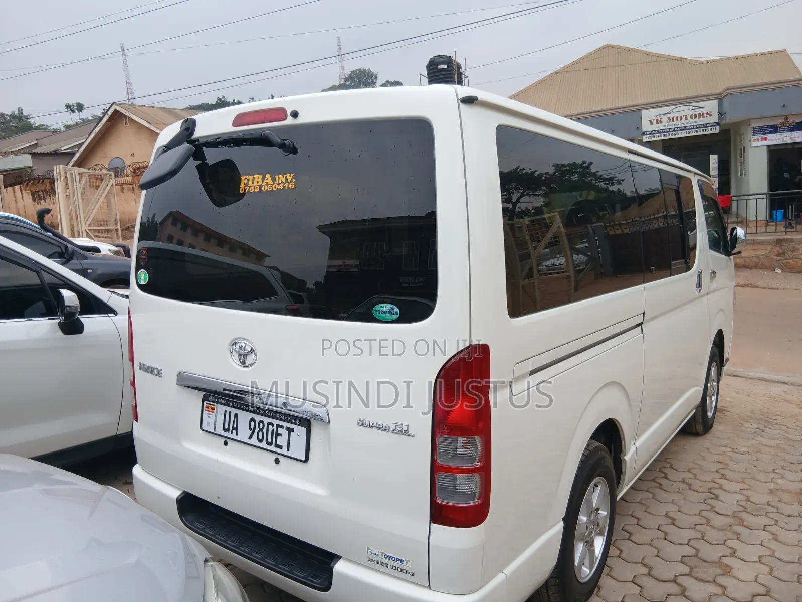 Toyota HiAce 2012 White