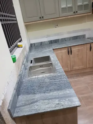 Black-Marbles-Kitchentops