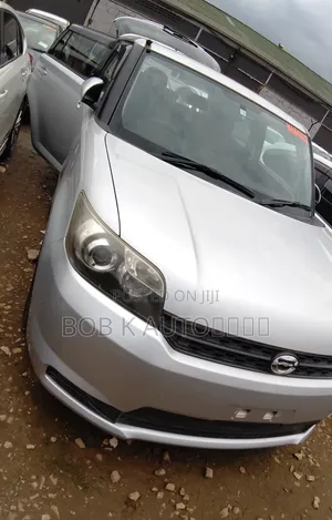 Toyota Corolla Rumion 2011 Silver