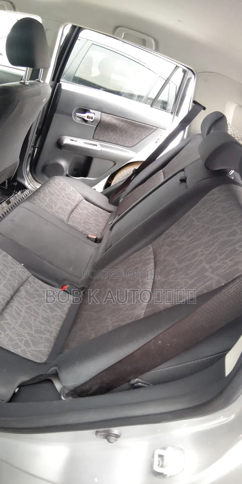 Toyota Corolla Rumion 2011 Silver