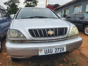 Toyota Harrier 2001 Silver