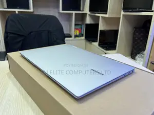 Laptop Samsung NP900X3B 16GB Intel Core i7 SSD 512GB