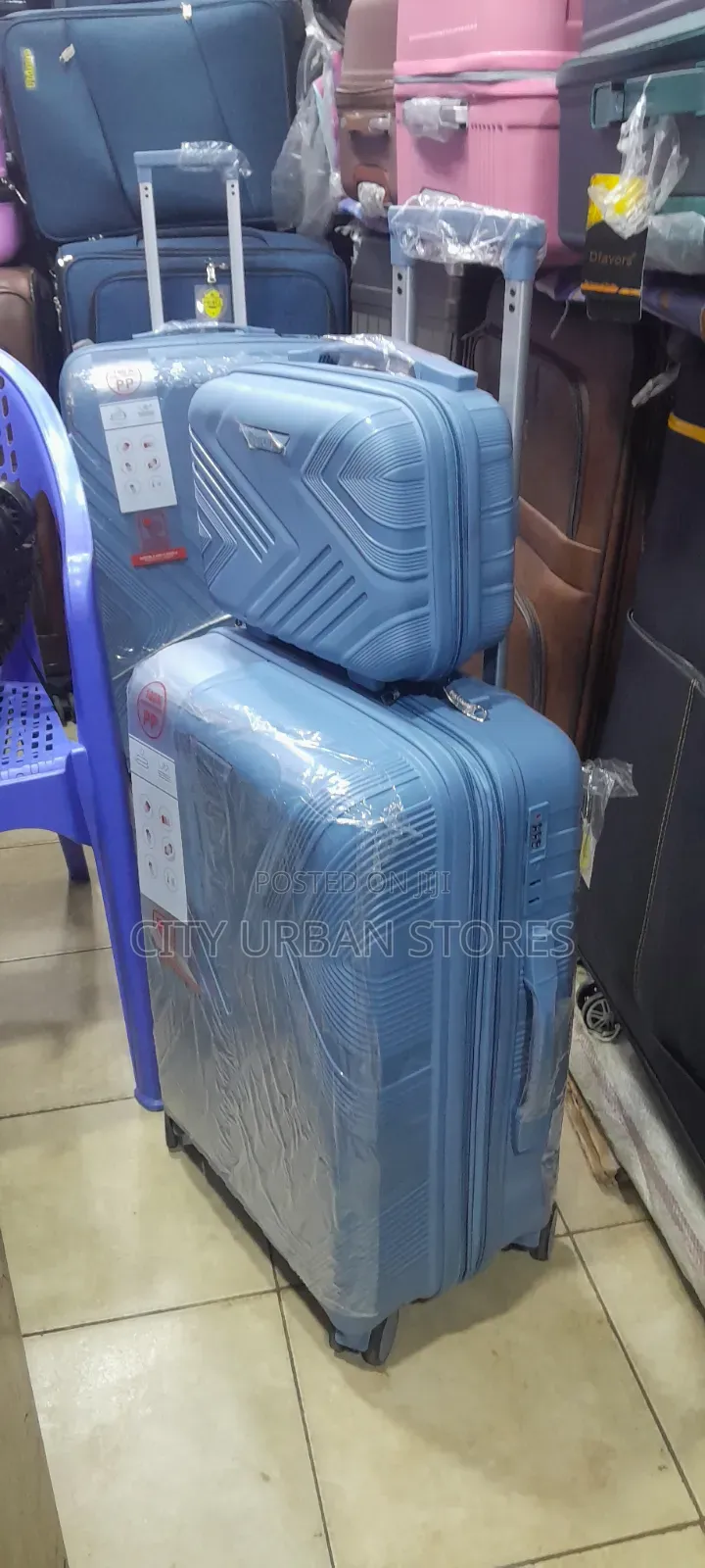 Prosperity Rubber Suitcase and Beauty Bag