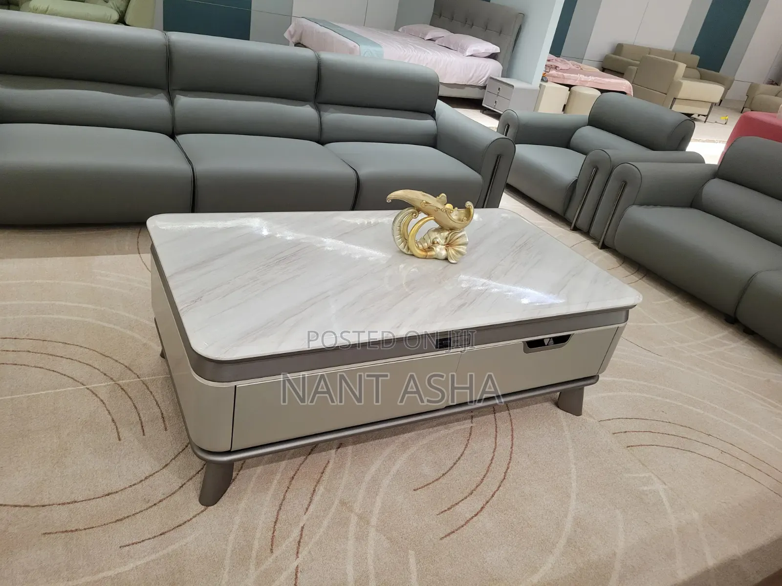 Modern Luxury White Marble Tables Perfect With Leather Sofas