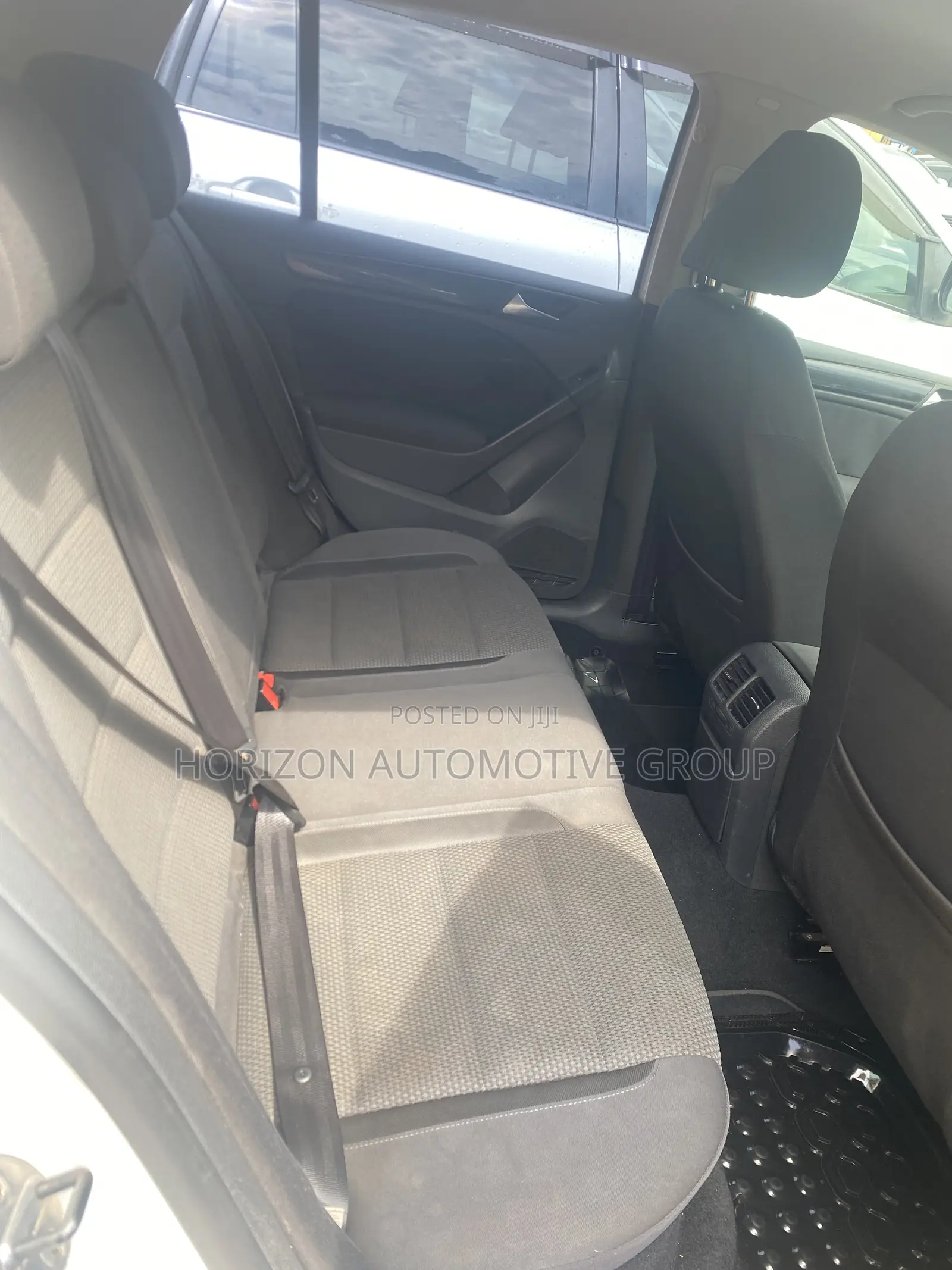Volkswagen Golf 2009 White