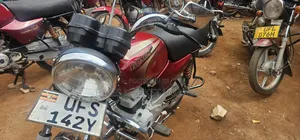 Bajaj Boxer 2023 Red