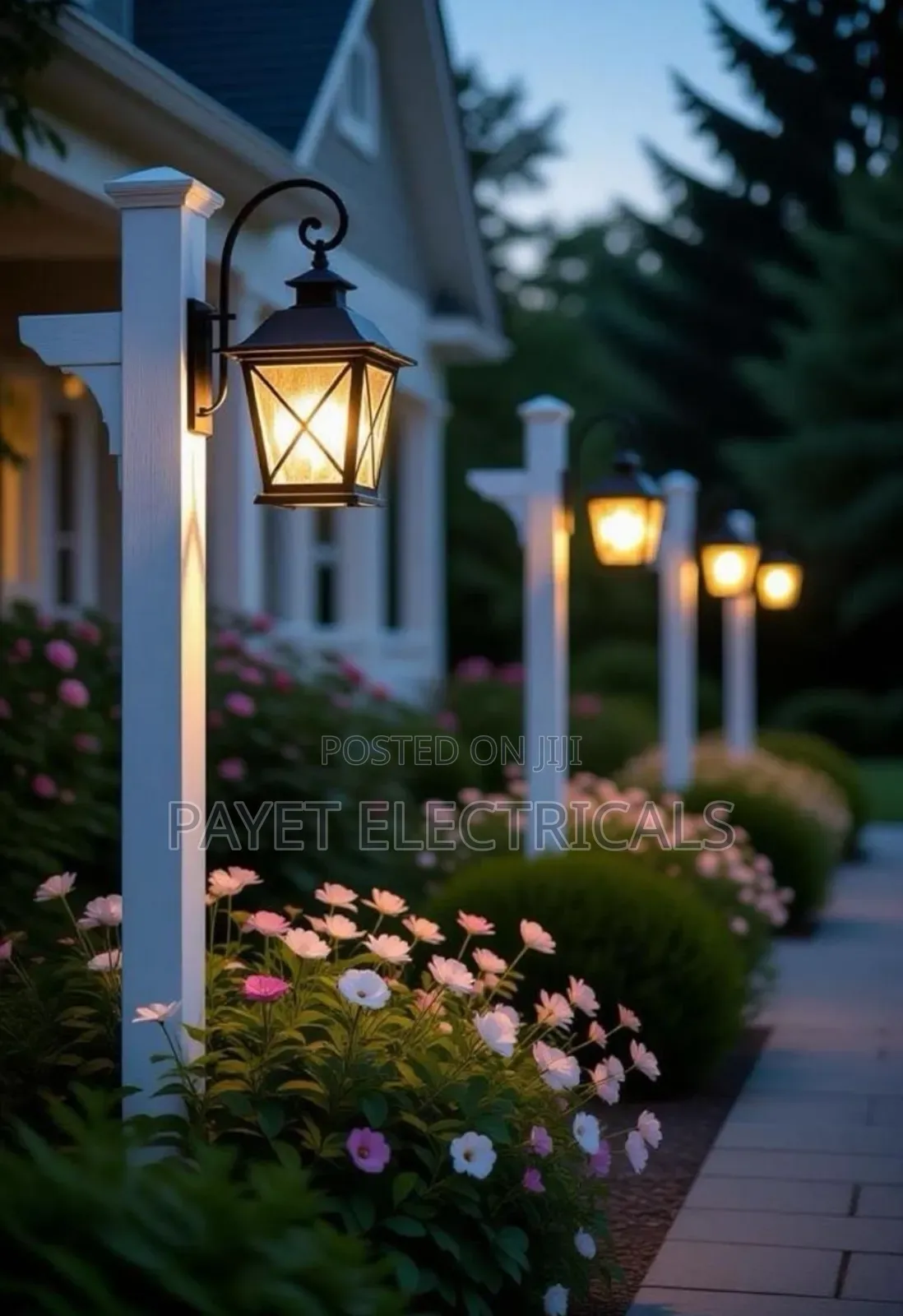 Mariot Outdoor Wall Light